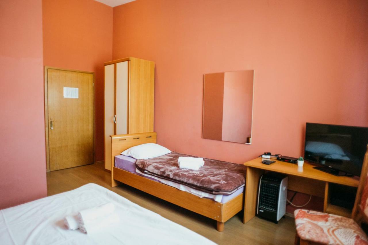 Guest House Sv. Nikola Dugo Selo Экстерьер фото